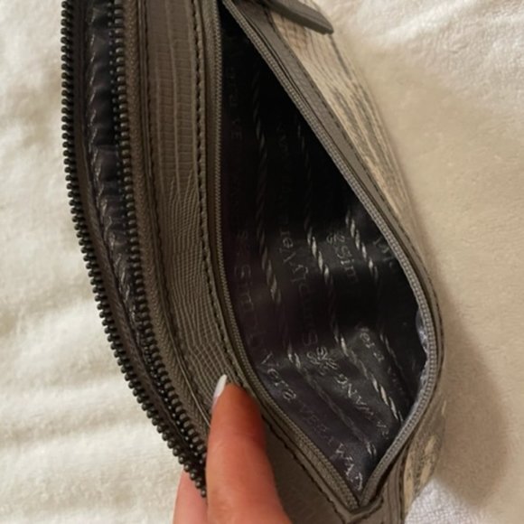 Evening Clutch - Picture 4 of 7